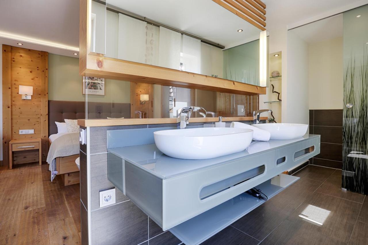 Landhotel Schwab - By Homekeepers Schwarzach am Main Zewnętrze zdjęcie