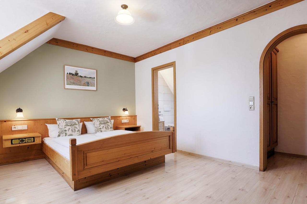 Landhotel Schwab - By Homekeepers Schwarzach am Main Zewnętrze zdjęcie